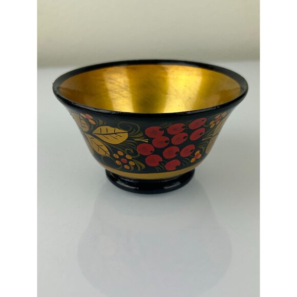 Vintage USSR Russian Wooden Lacquered Small Bowls Set of 2 Red Berries Gold Blck - Picture 15 of 16